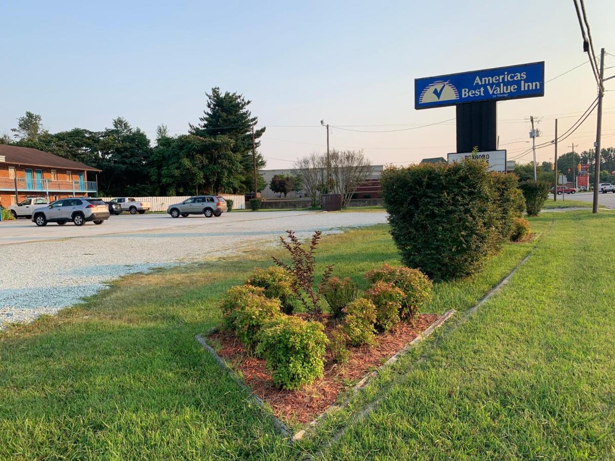 Americas Best Value Inn - Roxboro Exterior photo