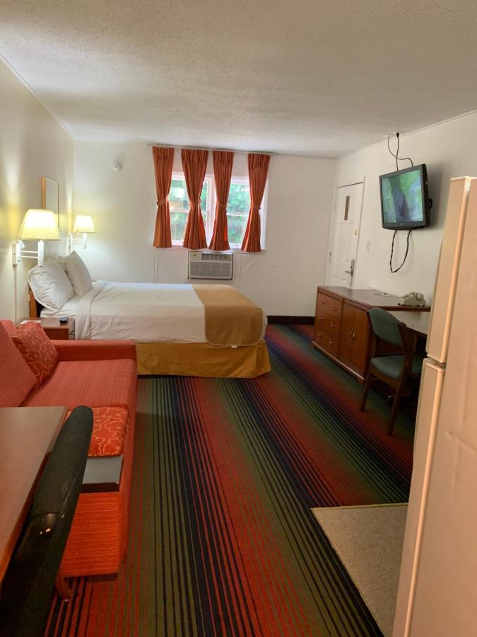 Americas Best Value Inn - Roxboro Exterior photo