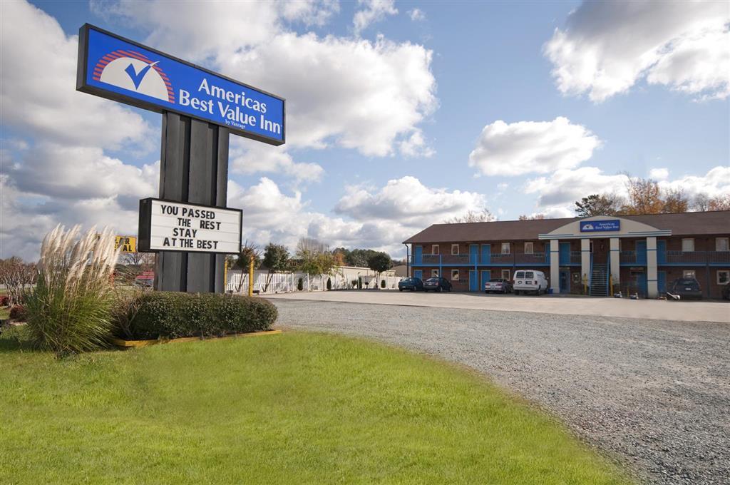 Americas Best Value Inn - Roxboro Exterior photo