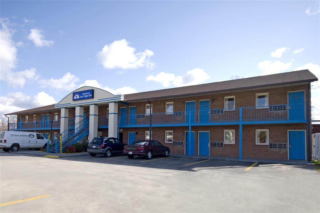 Americas Best Value Inn - Roxboro Exterior photo