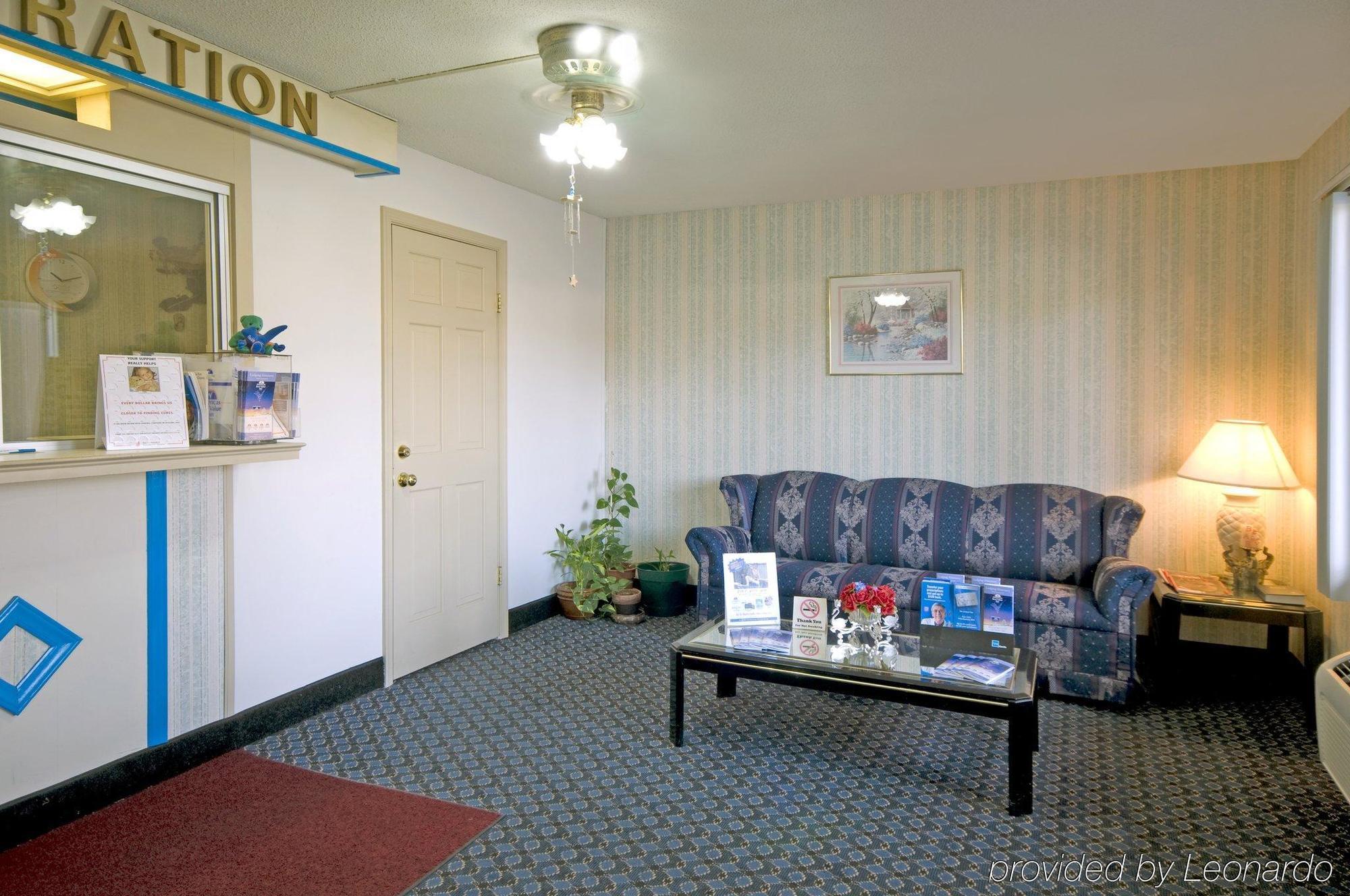 Americas Best Value Inn - Roxboro Interior photo